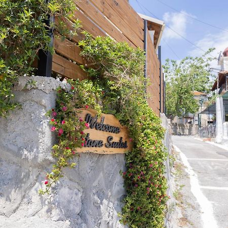The Stone Suite Moraitika Exterior photo